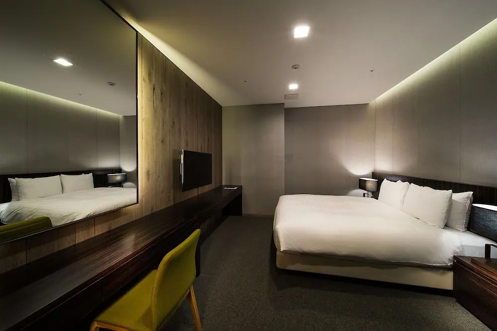 The Annex Hotel 예례동 3*,